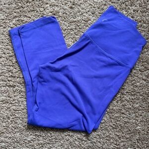 ZYIA cropped purple active leggings medium
